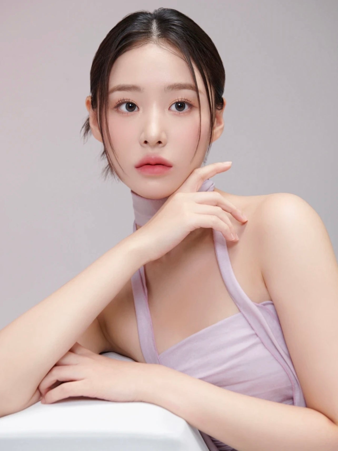 Uria I-dol Eyeis Essential Gray 汽泡灰